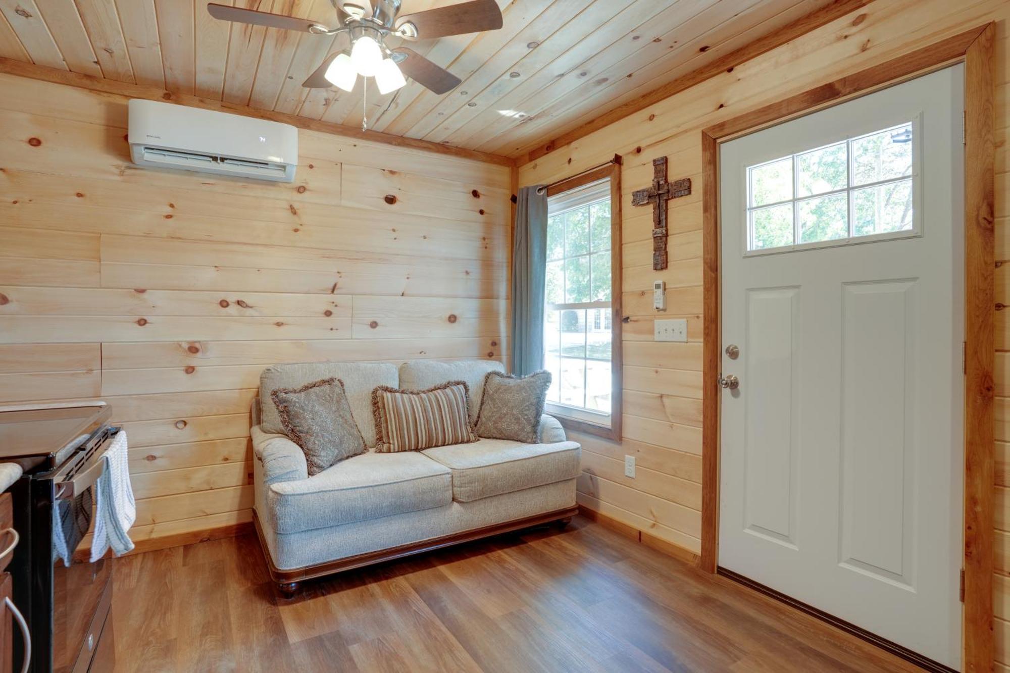 Lakeside Trenton Cabin On 7-Acre Property! Екстер'єр фото
