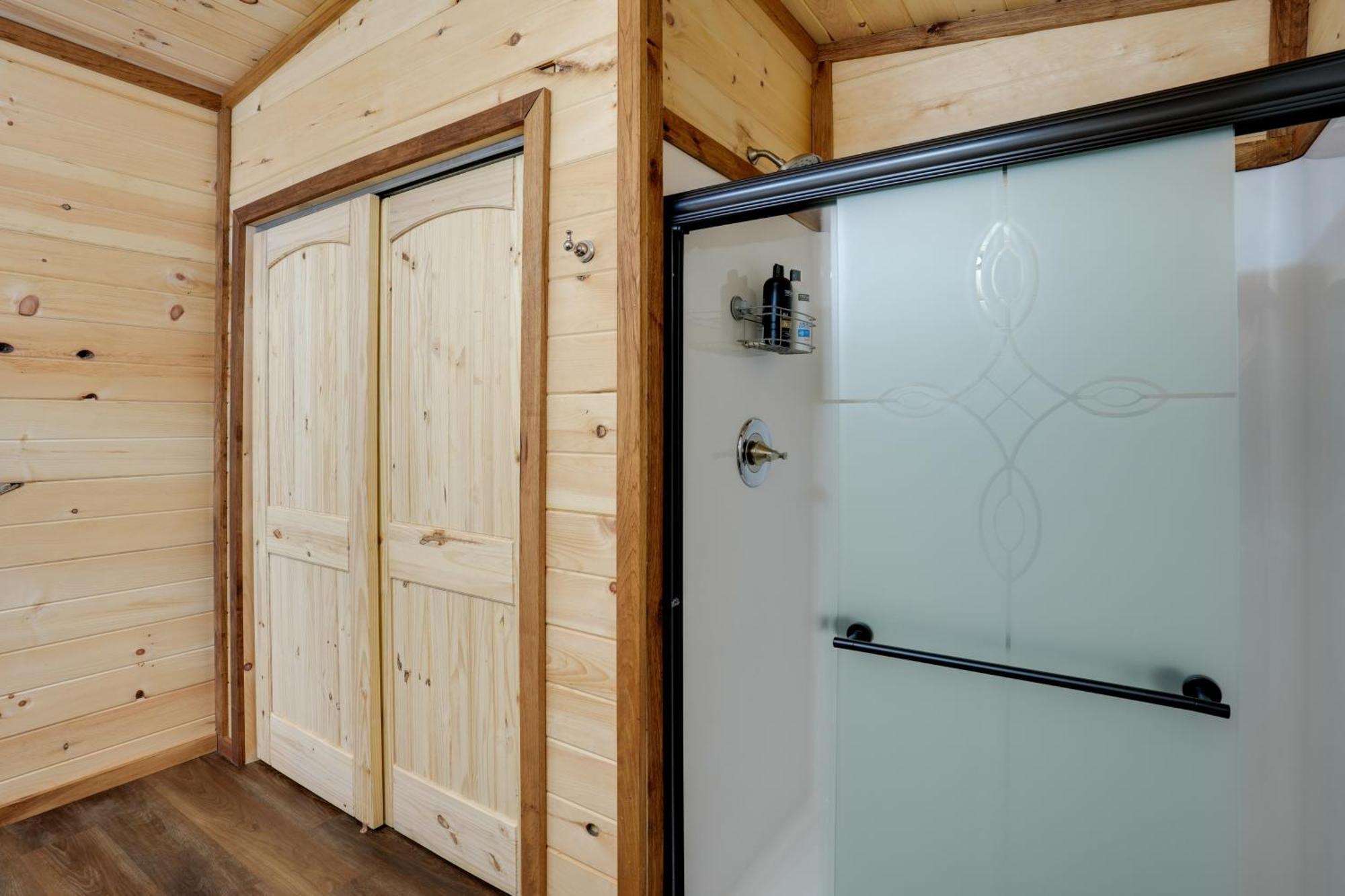 Lakeside Trenton Cabin On 7-Acre Property! Екстер'єр фото