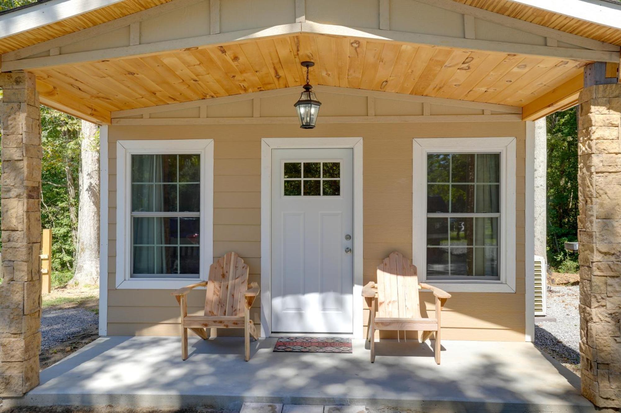 Lakeside Trenton Cabin On 7-Acre Property! Екстер'єр фото