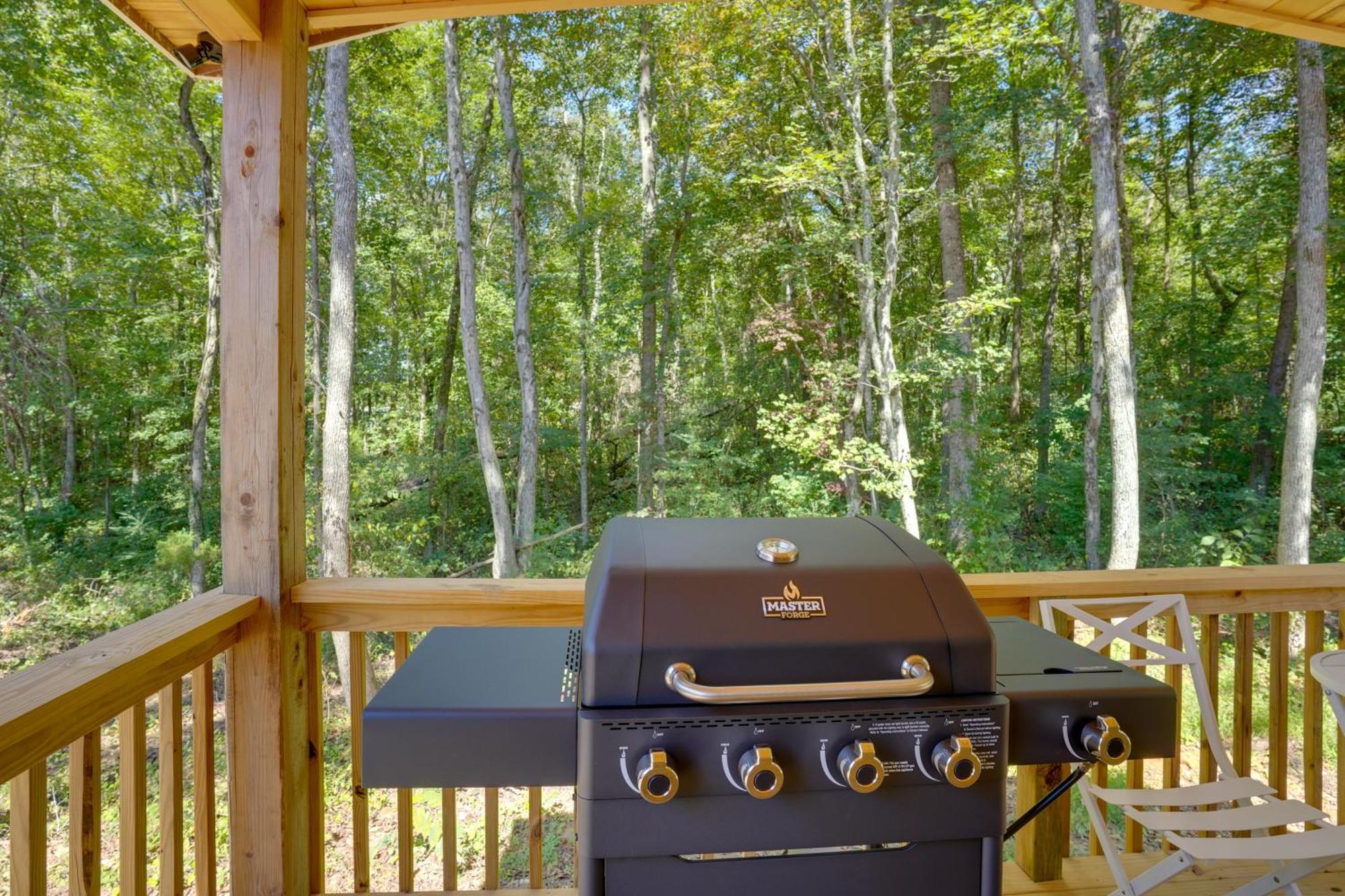 Lakeside Trenton Cabin On 7-Acre Property! Екстер'єр фото